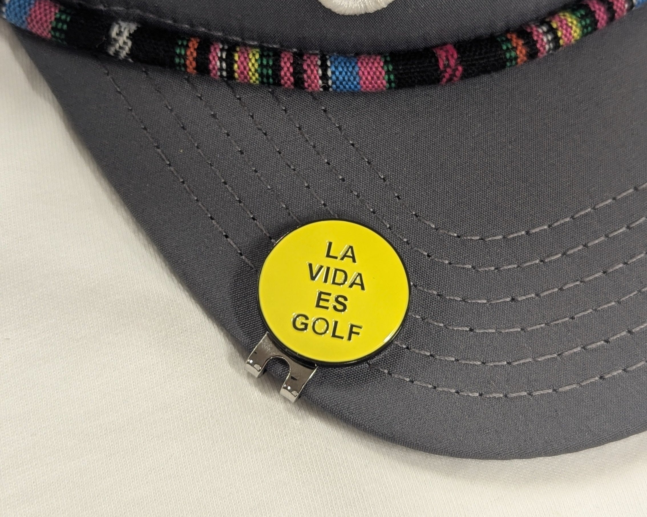 La Vida es Golf Ball Marker Yellow