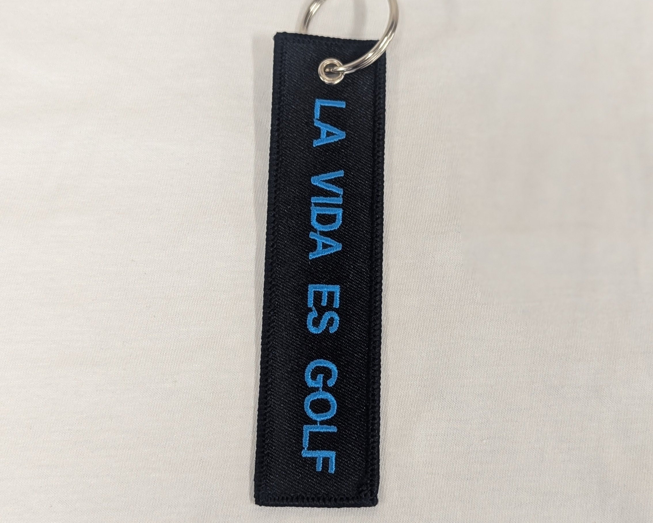 La Vida es Golf Keychain Blue