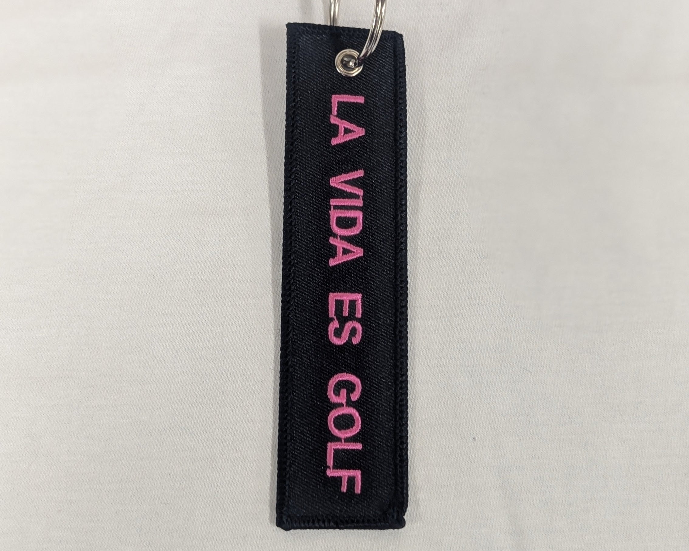 La Vida es Golf Keychain Pink